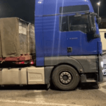 מפגינים עצרו את משאיות הסיוע, כביש 1 נחסם לתנועה במשך שעות