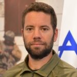 "לחם בגבורה": פקד ארנון זמורה נפל במבצע לחילוץ החטופים