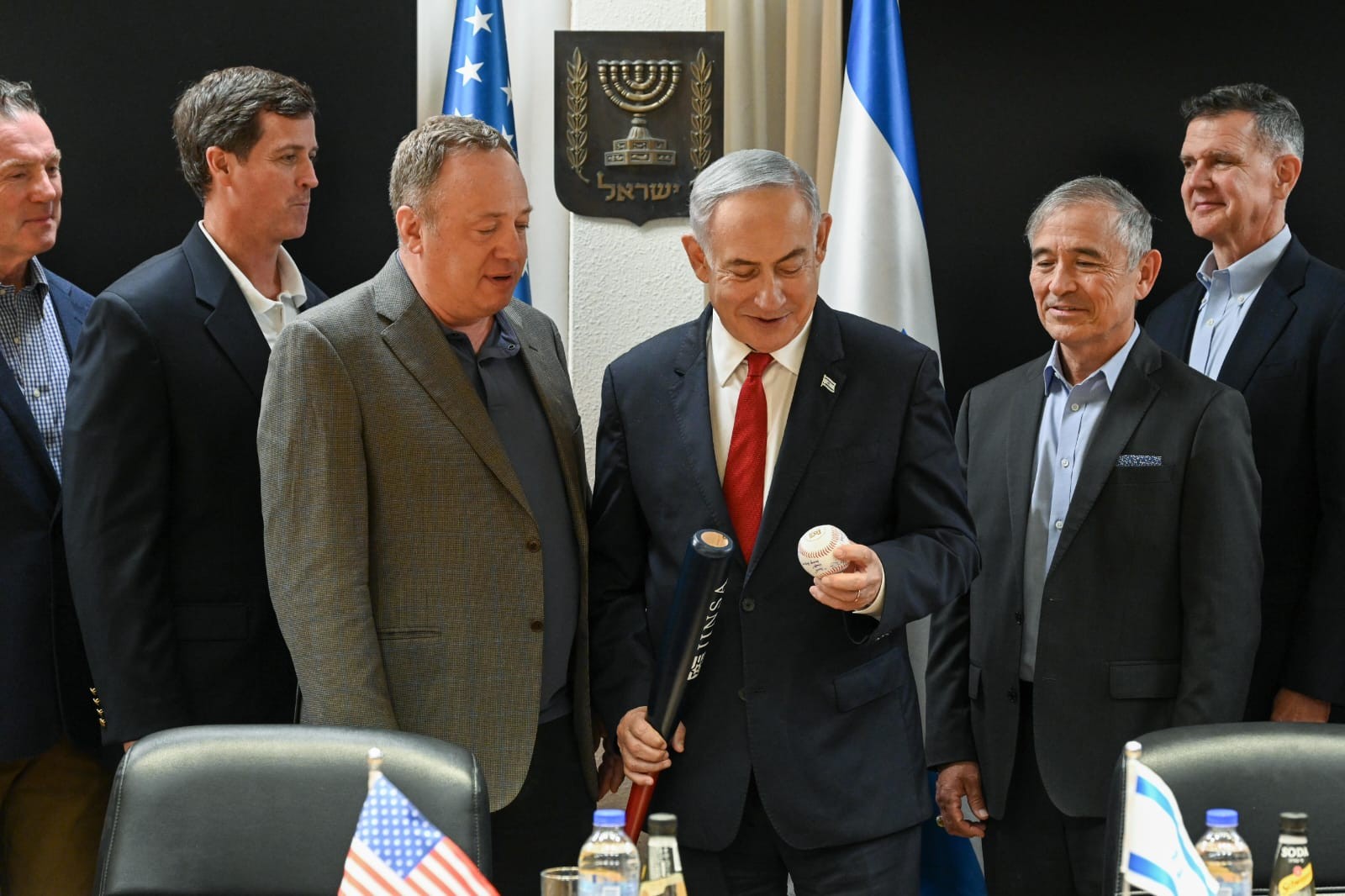נתניהו מזהיר: "ציר הטרור של איראן בדרכו לכבוש את המזה"ת"