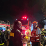 "ההורים הצילו את הילדים": 19 נפגעים בשריפה, אישה באורח אנוש
