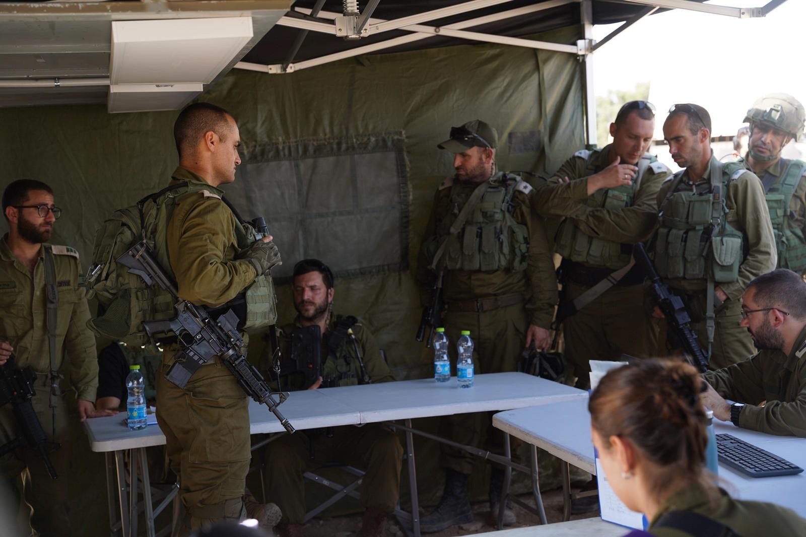 תיעוד מהערכת המצב בזירת הפיגוע | צילום: דובר צה"ל