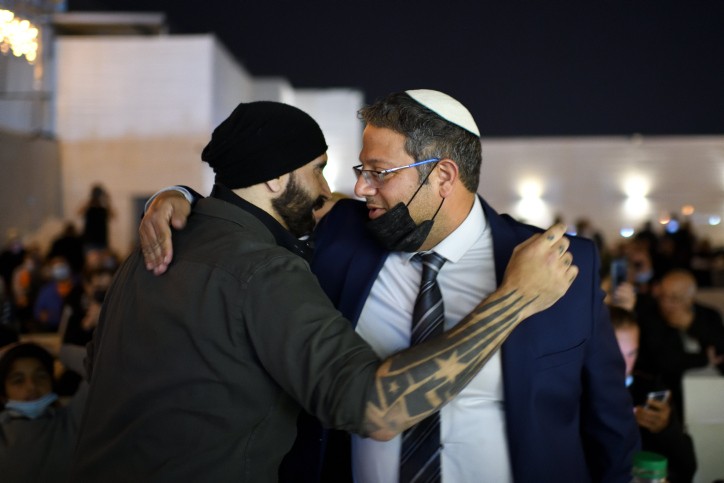 "משטרת בן גביר": בשמאל זועמים על הענקת הדרגות לראפר הימני