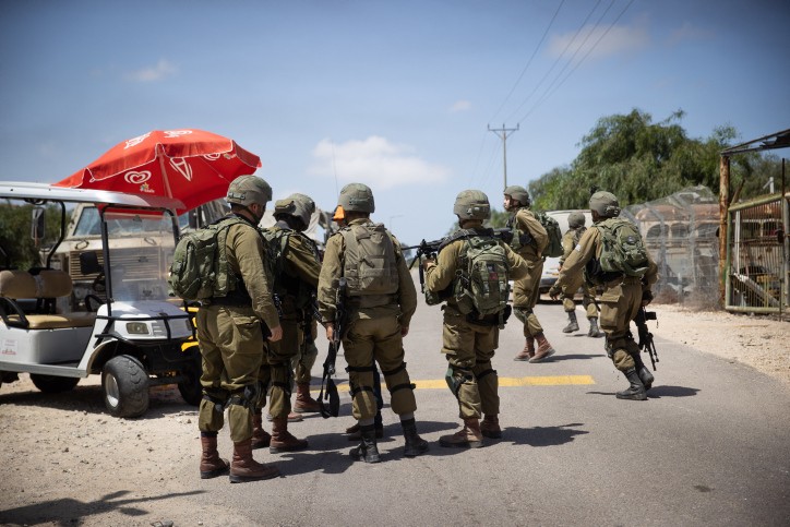 אזרח קנדי פרו פלשתיני הגיע לנתיב העשרה עם סכין - וחוסל