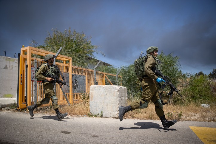 ניסיון פיגוע דקירה סמוך לנתיב העשרה, המחבל נוטרל