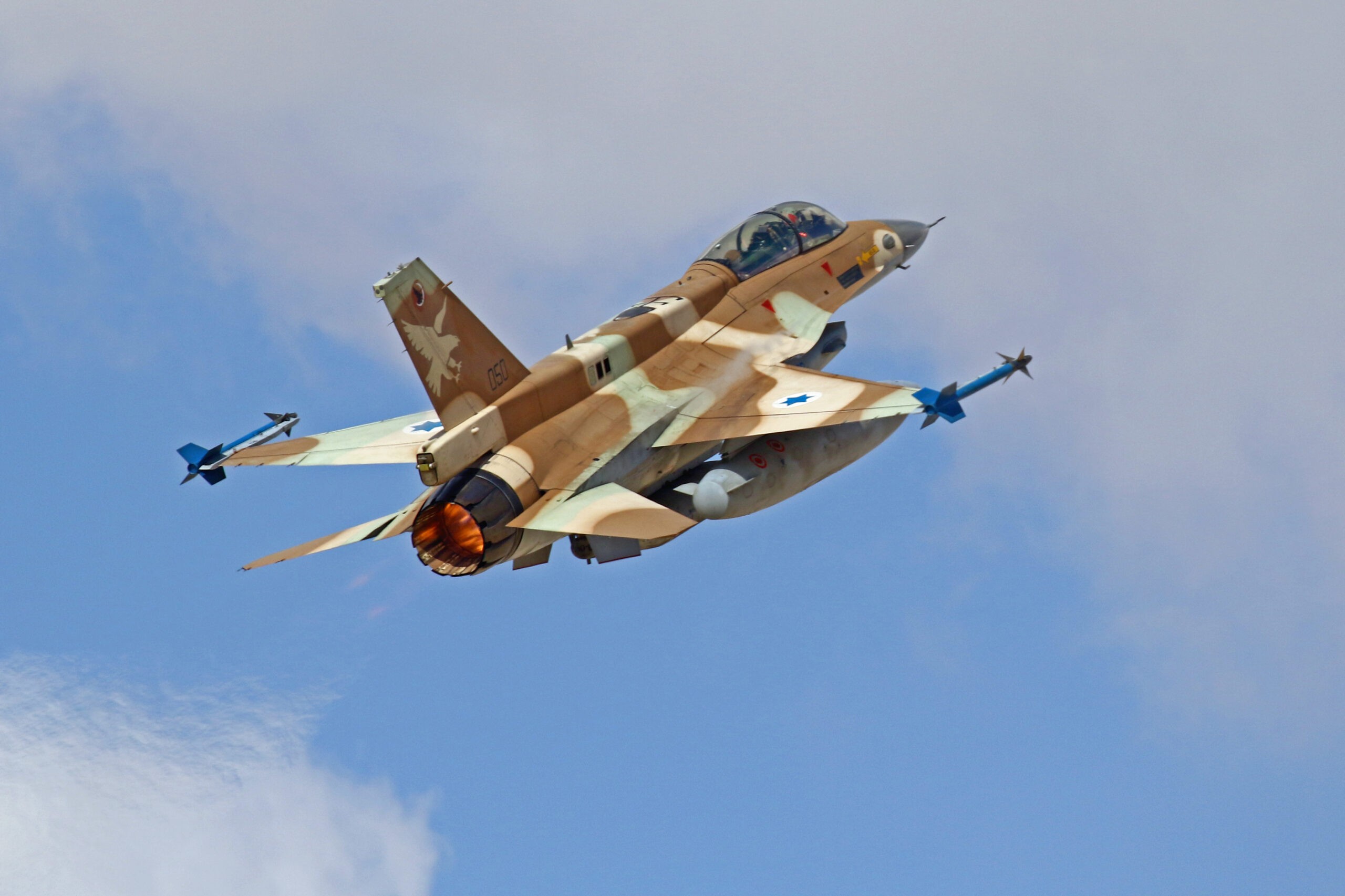 צה״ל תקף מבנה צבאי של חיזבאללה; שבעה כטב"מים יורטו מהבוקר