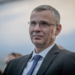 יריב לוין על השופט עמית: "בעל הלך חשיבה קיצוני ולא דמוקרטי"