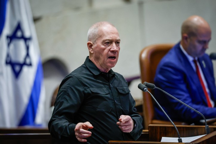 גלנט חושף: צהל יכול לקלוט רק 3,000 חרדים בשנה הקרובה