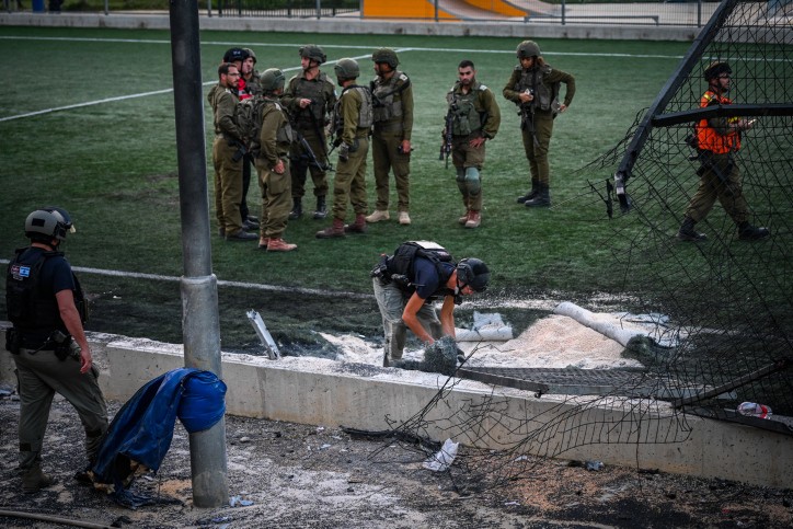"פיצוץ גדול וילדים בורחים": תיעודים חדשים מהטבח במג'דל שמס