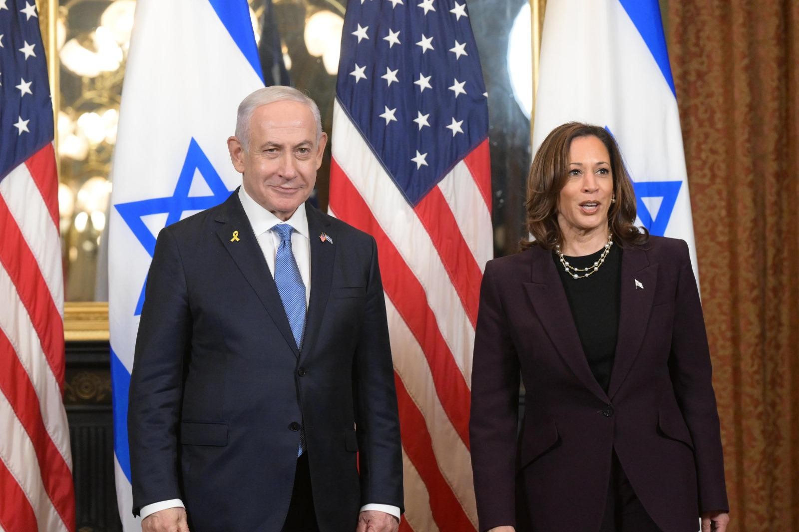 גורם מדיני תוקף את האריס: "מקווה שדבריה לא ירחיקו עסקה"