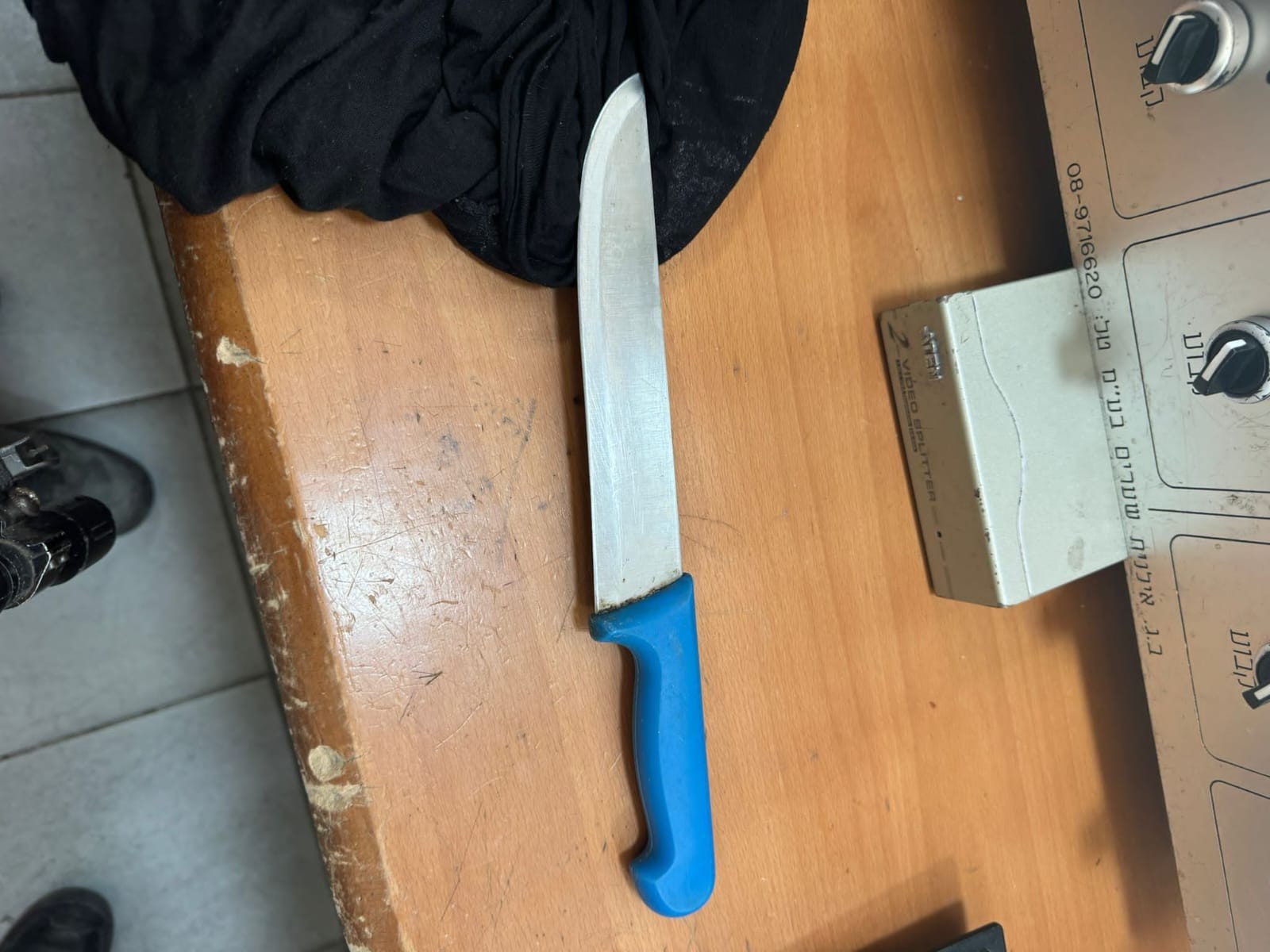 הסכין שנתפסה אצל אשת מהחבל במערת המכפלה | צילום: דוברות משטרת ישראל