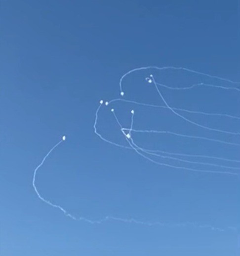 ירי מסיבי לקריית שמונה: 40 שיגורים מלבנון, מספר נפילות בעיר