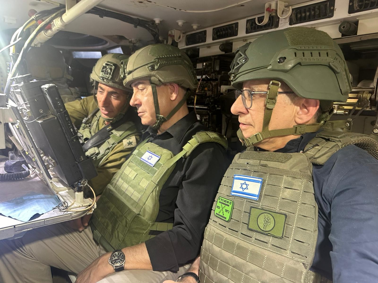 רה"מ נתניהו יצא לפני זמן קצר מביקור ברפיח