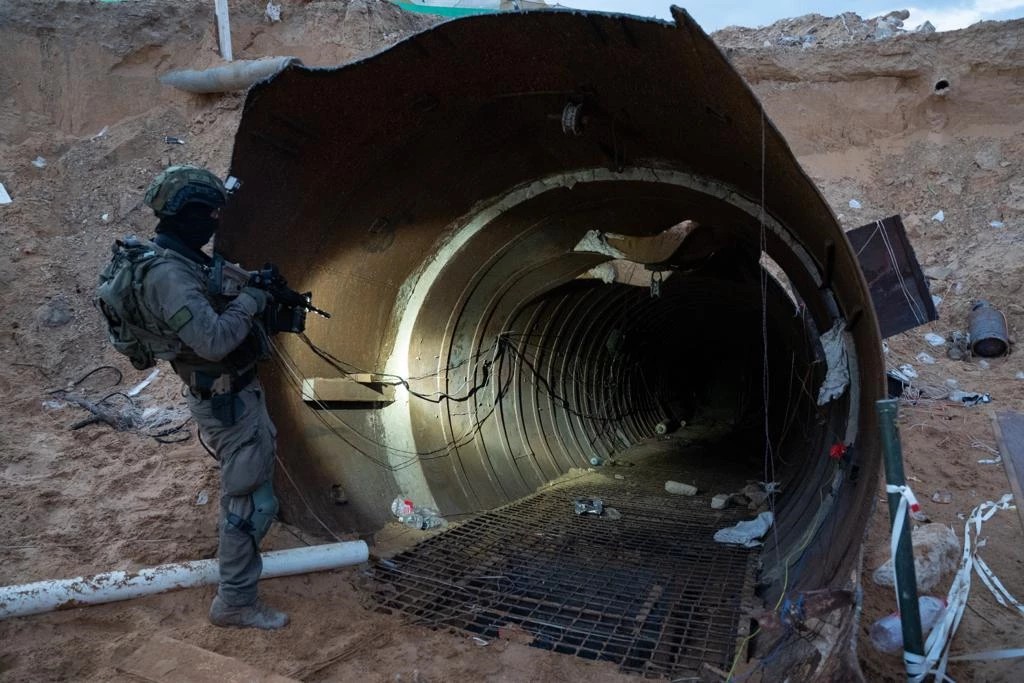 כוחותינו פעלו והשמידו מנהרות בשטח לבנון לאורך השנה האחרונה