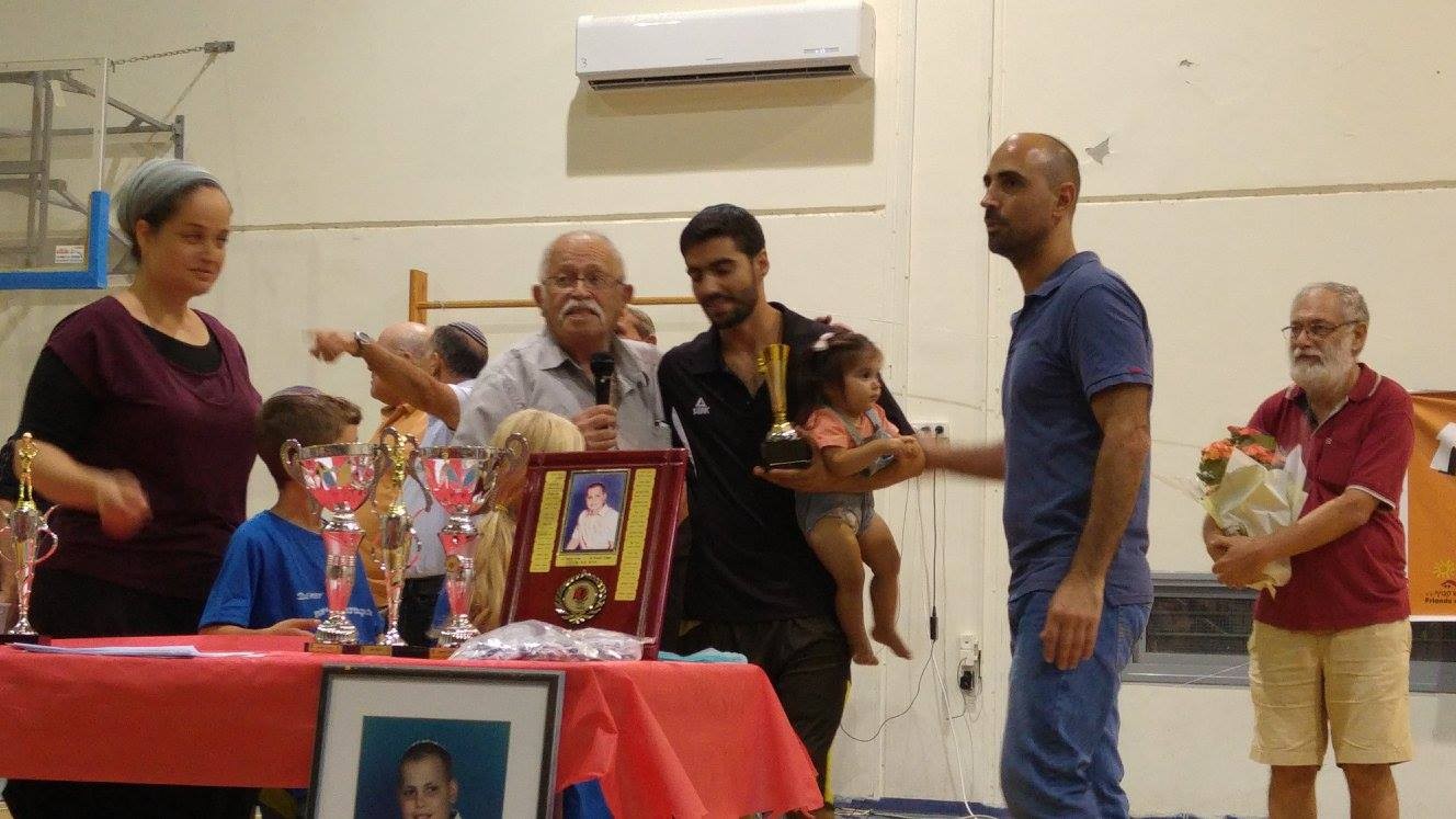 "עוד נשוב": הטורניר שמחבר את יוצאי הגוש 19 שנה אחרי הגירוש