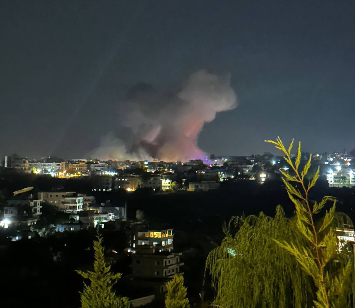 דיווח: ארבעה חיילים סורים נפצעו בתקיפה בשדה התעופה בחומס