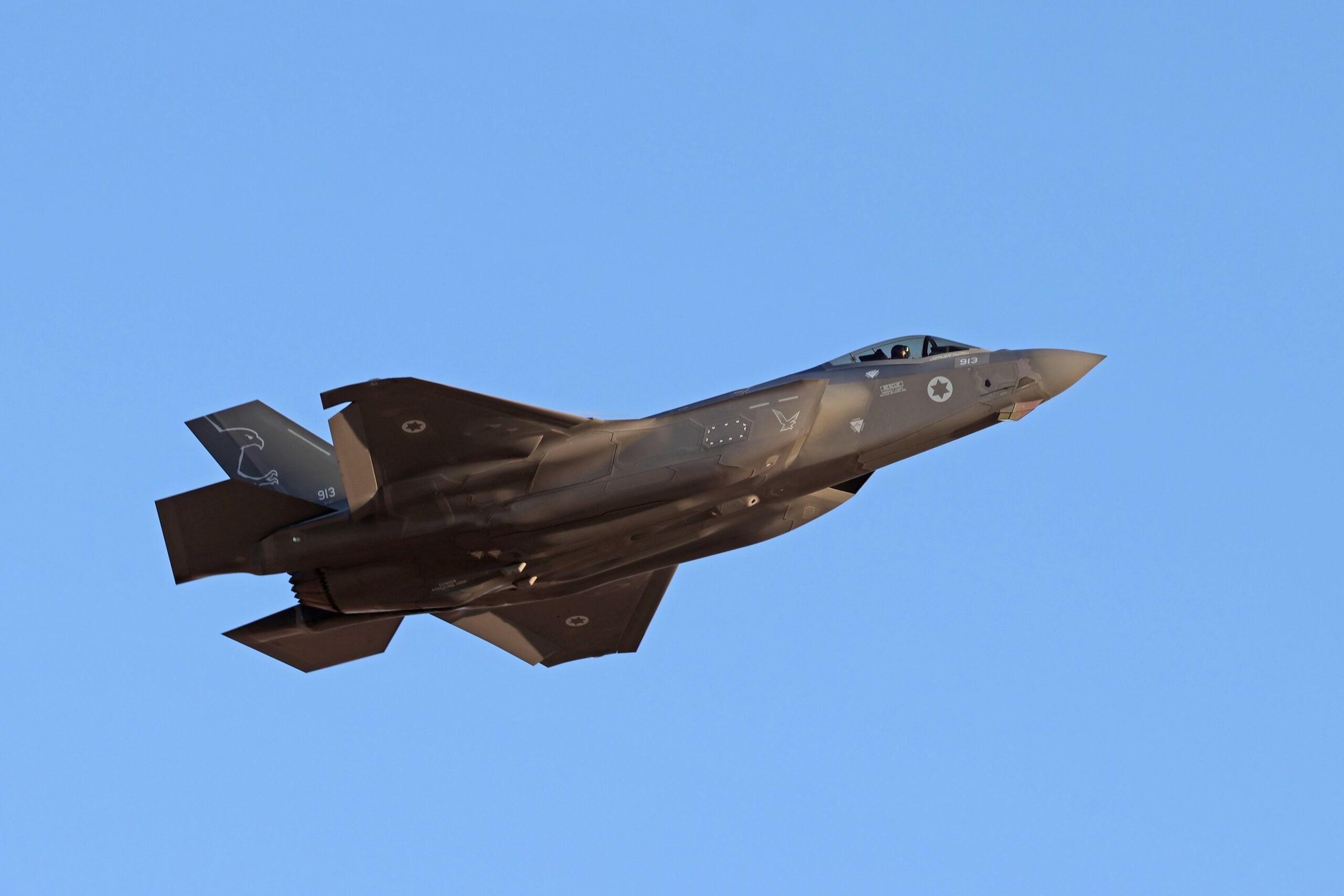 דיווח בסוריה: מעל 30 הרוגים בתקיפה ישראלית בעיר תדמור