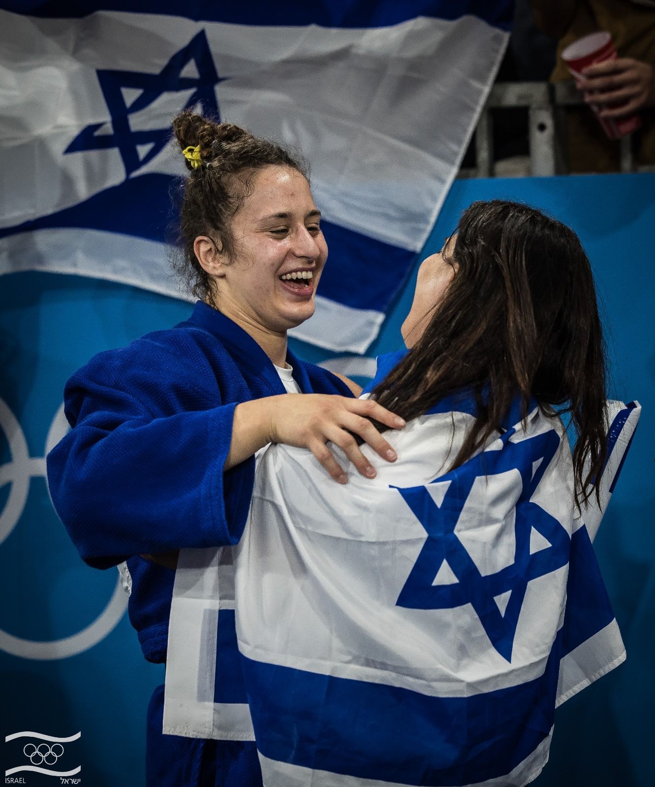 ענבר לניר לאחר הזכייה: מוקדש לחטופים, מקווה שהם שמעו את זה