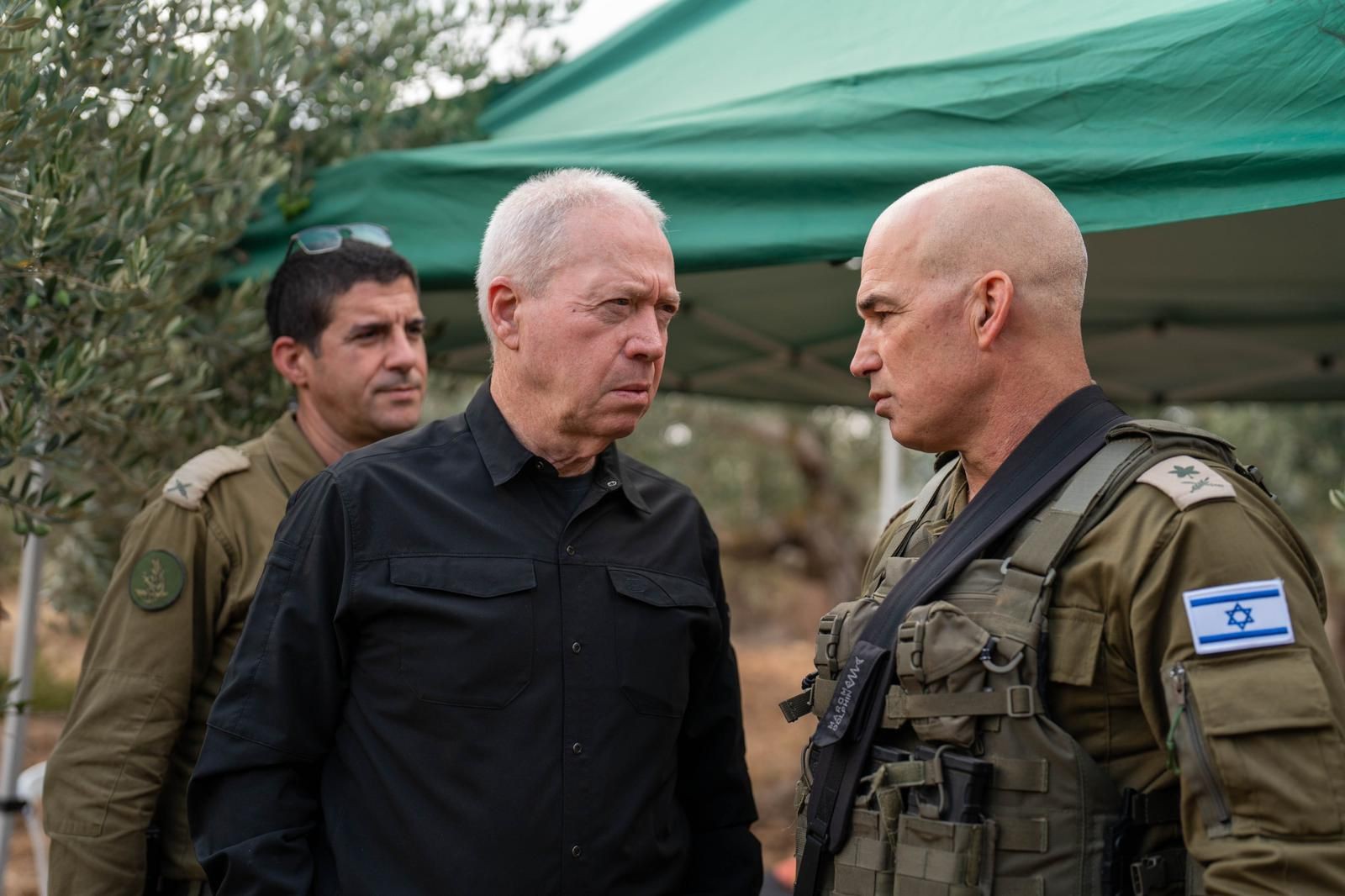 שר הביטחון יואב גלנט בתרח"ט צפון | צילום: אריאל חרמוני, משרד הביטחון