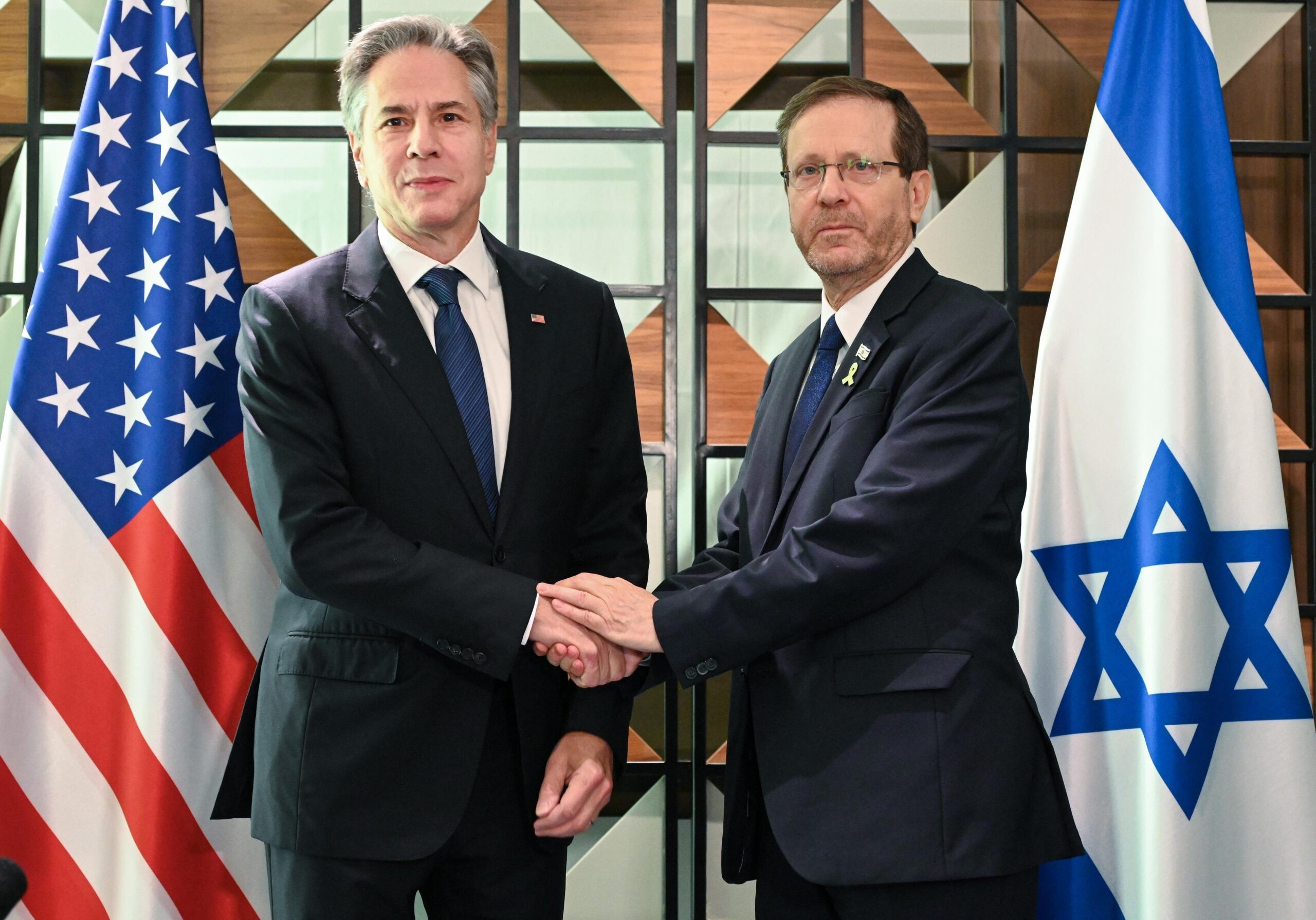 בלינקן במסר לישראל: "הגיע הזמן להפסיק לחפש תירוצים לומר לא"