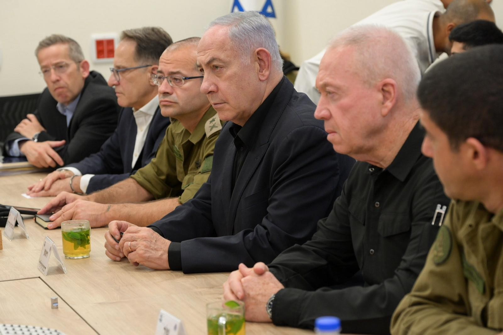 נתניהו: "אני מבין שהולכים להוציא בקרוב צווי מעצר בהאג"