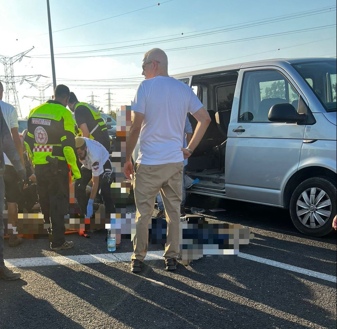ראשוני: תאונת דרכים קשה בין אוטובוס למיניבוס באזור מחלף קסם