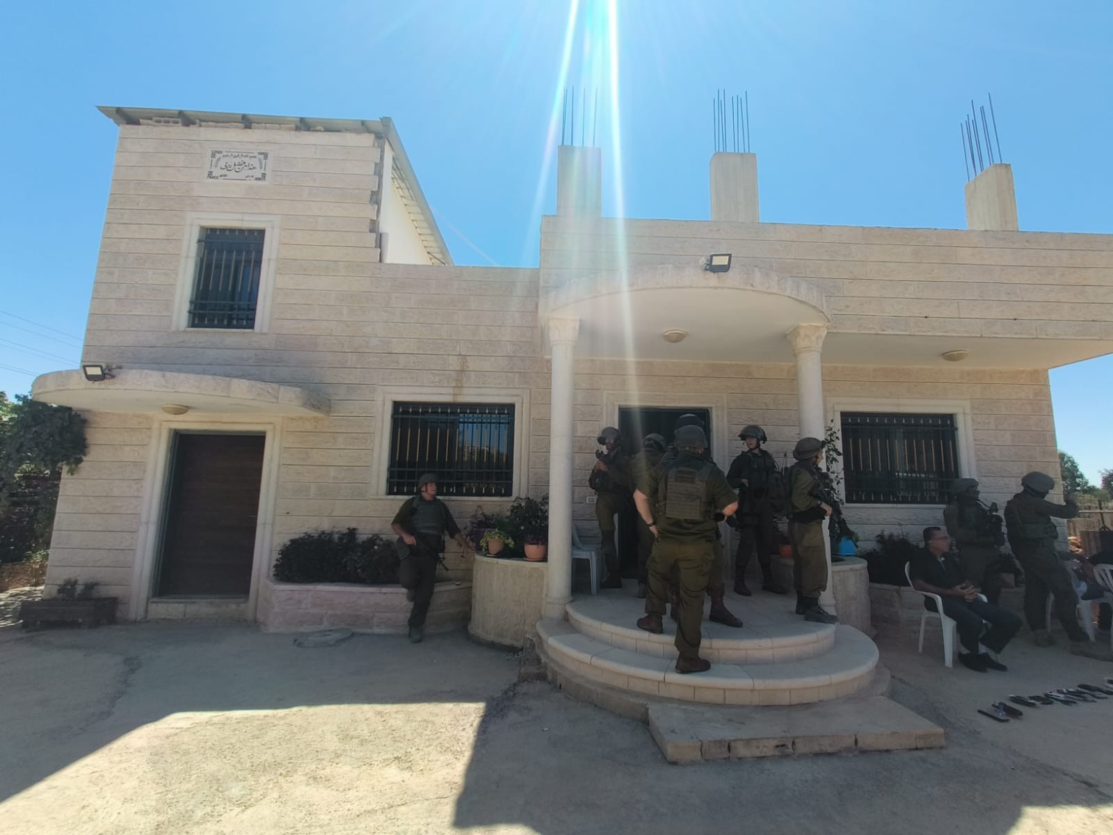 שעות לאחר הפיגוע: כוחותינו מיפו את ביתו של המחבל מגבעת אסף