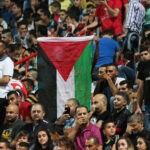 ביזיון: אוהדי בני סכנין ביזו את ההמנון לזכר הנרצחים