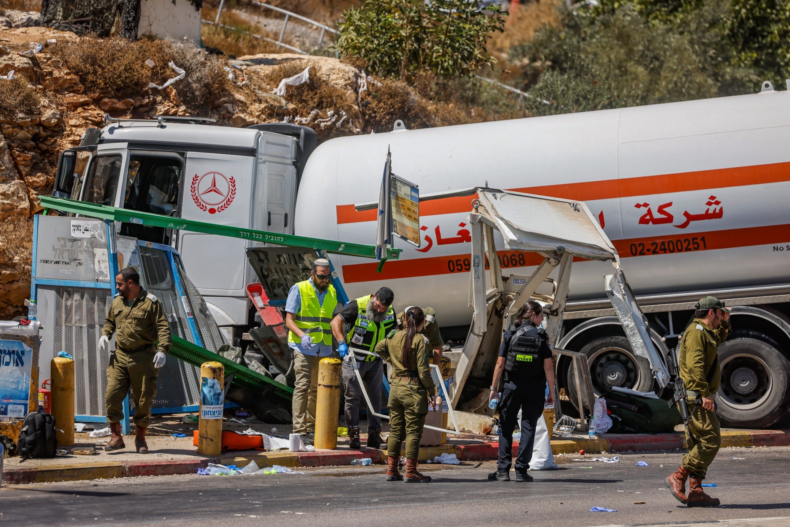 בזמן הפיגוע: דיון בבג"ץ על זכותם של מחבלים לביקורים בכלא