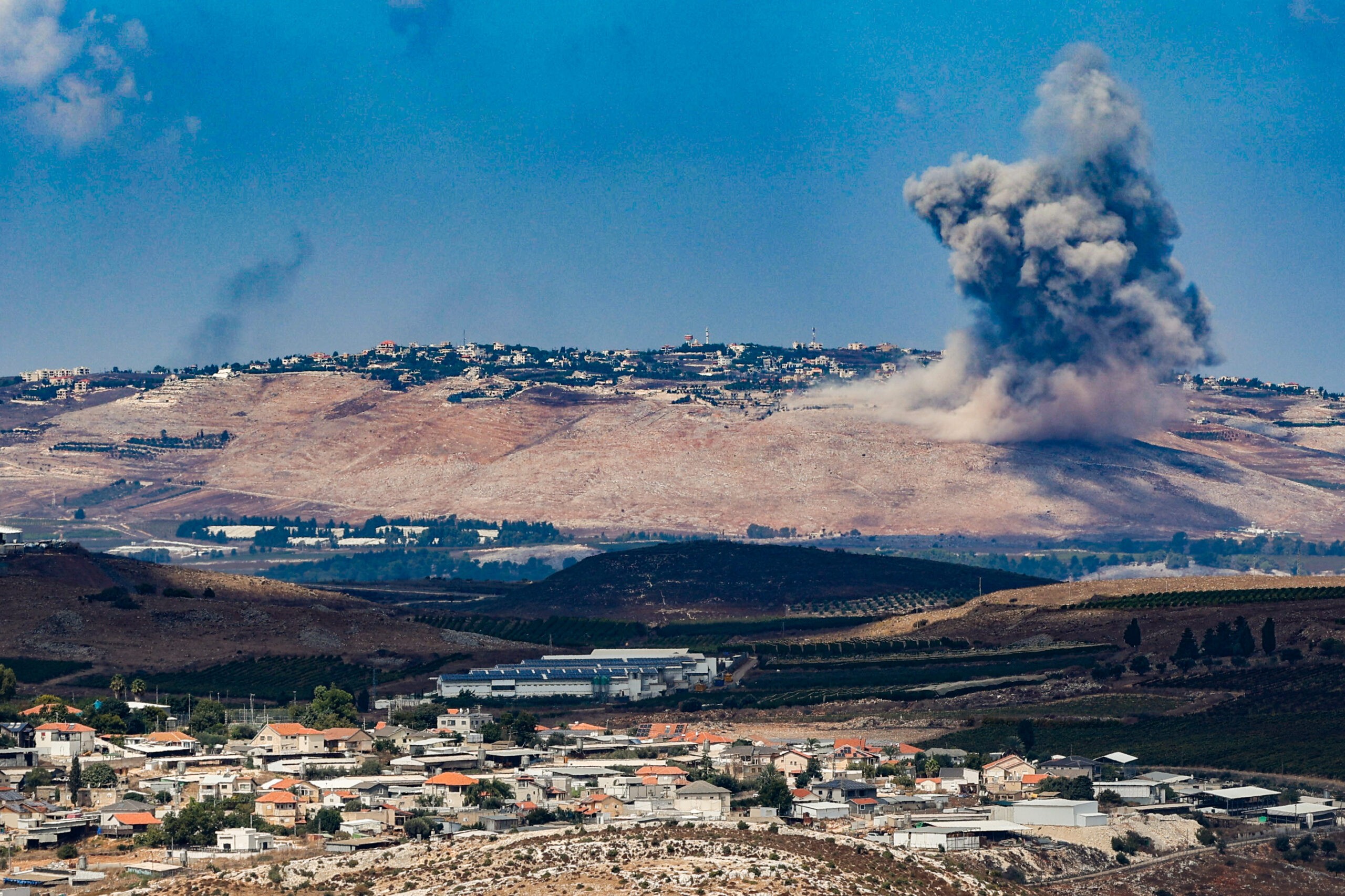 החרב יצאה מהנדן ואסור לה לשוב עד להכרעה הסופית | דעה