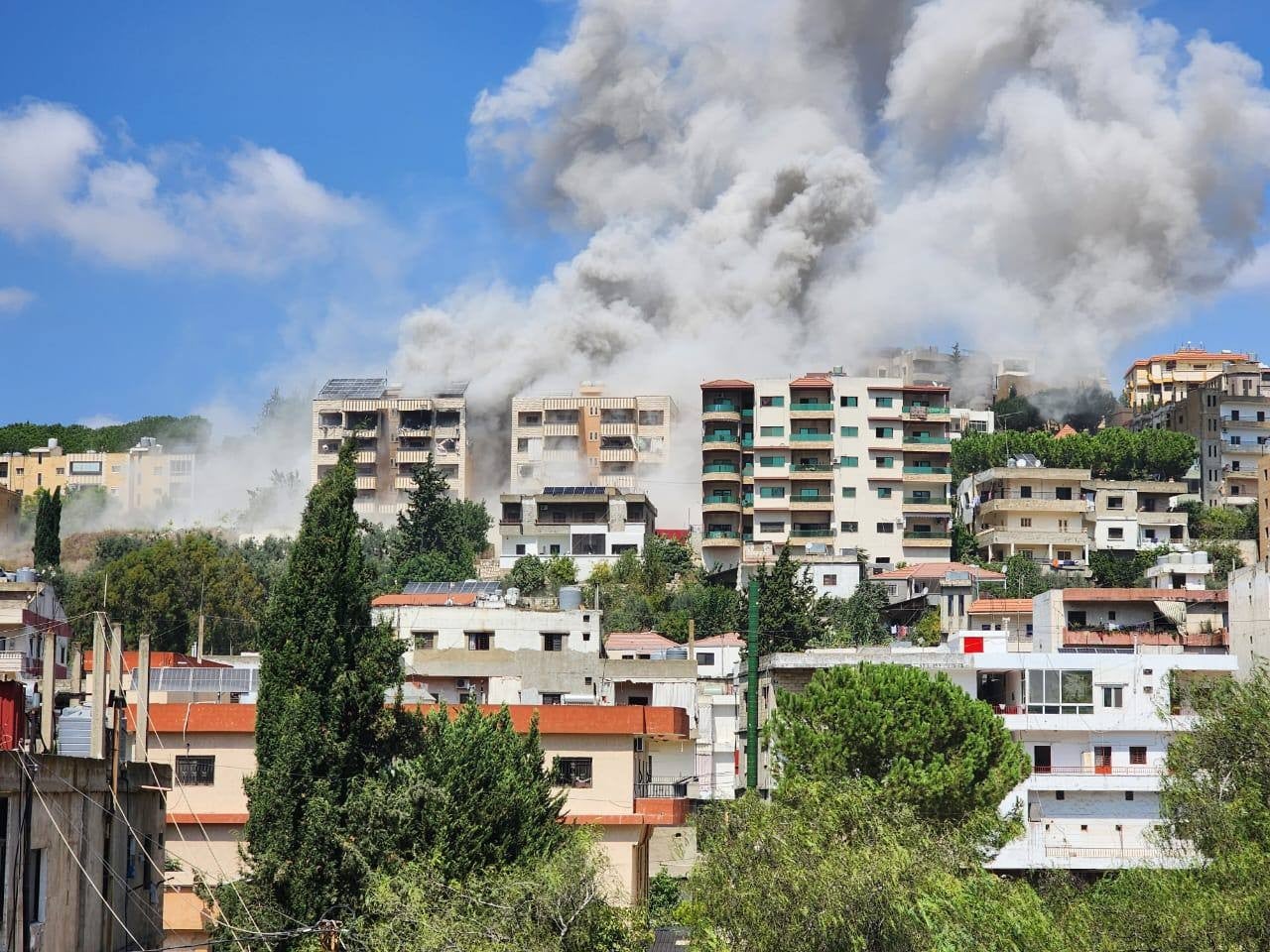 דיווח: דירת מגורים בדרום לבנון הותקפה מהאוויר | תיעוד