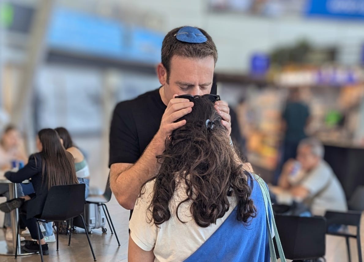 העיתונאי חיים לוינסון מתח ביקורת, עידו טאובר לא נשאר חייב