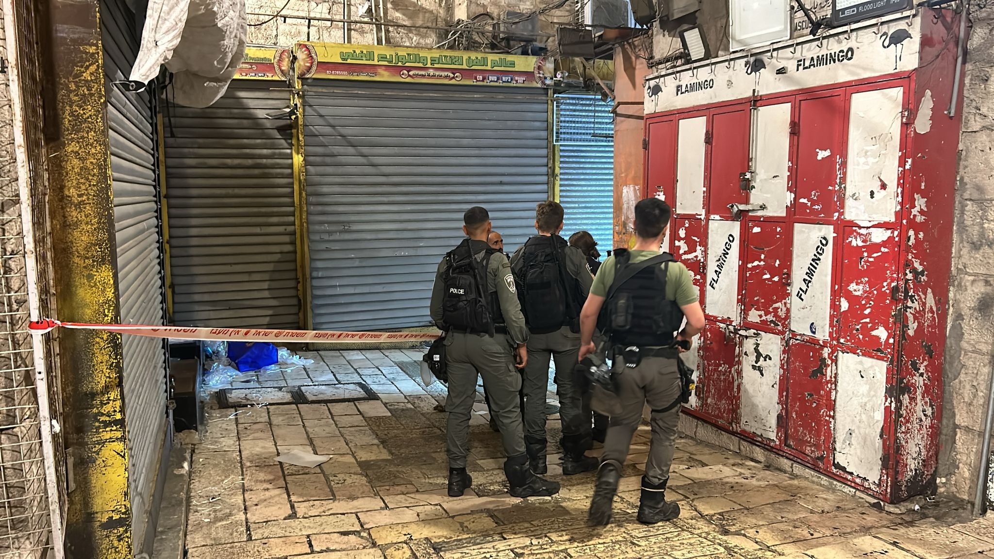 פיגוע הדקירה בשער שכם: פצוע קל במקום, המחבל נוטרל