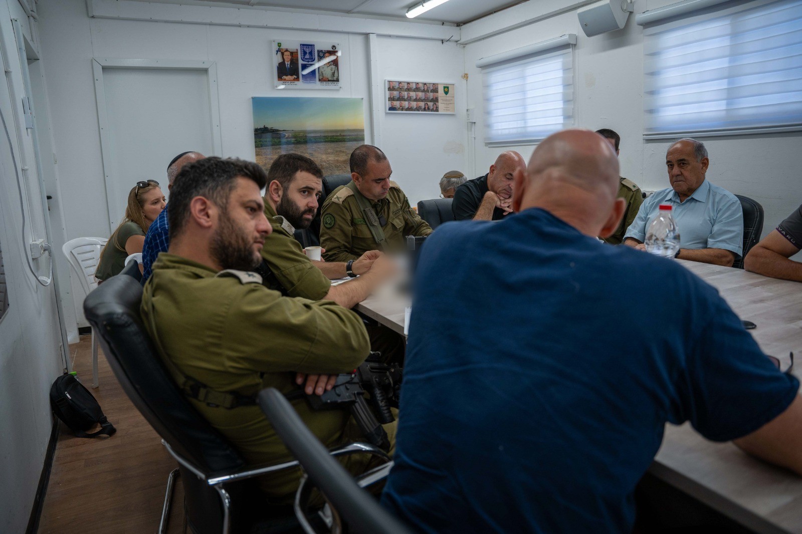 האלוף בפגישה | צילום: דובר צה"ל