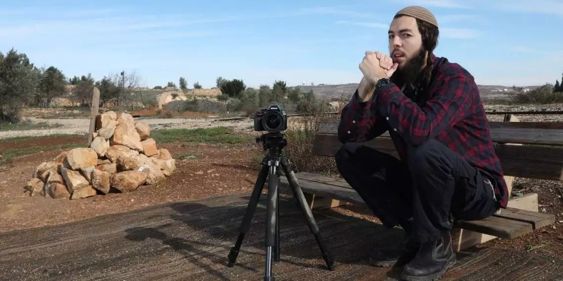 האב השכול לראש השב"כ: מעצרו של הבמאי - פגיעה בבטן הרכה שלנו