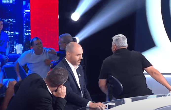 סוער בפטריוטים: הדוד השכול מהקהל זעם על המרואיין מההסתדרות