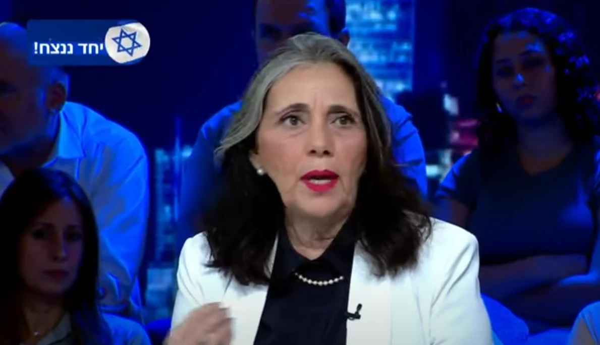 מנכ"לית ערוץ 13 לשעבר יוליה שמלוב-ברקוביץ' בפטריוטים | צילום: ערוץ 14