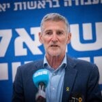 סקר מנדטים: "הדמוקרטים" מתחזקת ומצמצמת את הפער מול בנט