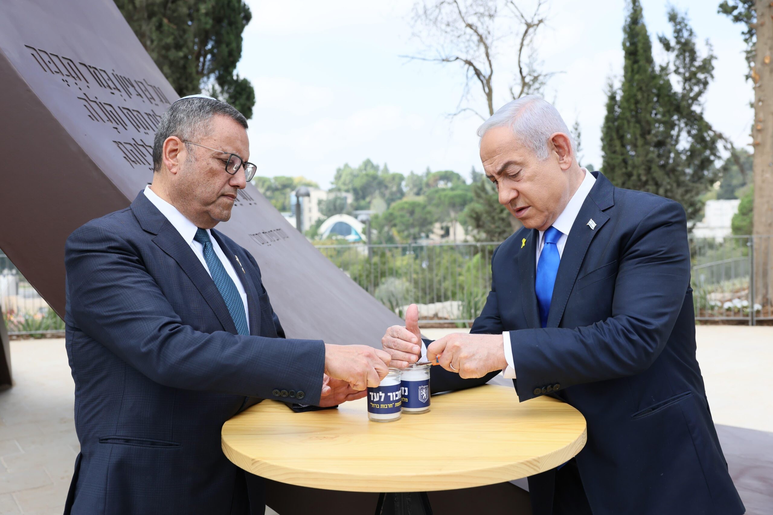 נתניהו באנדרטת חרבות ברזל: "עברנו טבח נורא וקמנו כאריות"