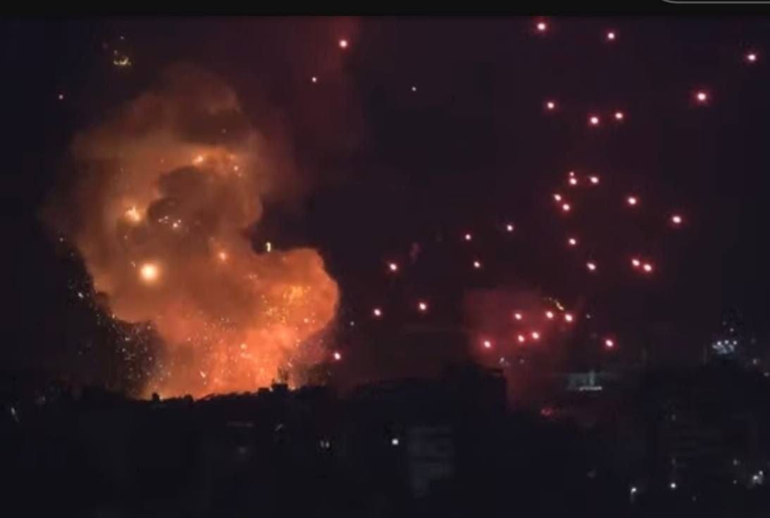 לאחר האזהרות, דיווחים בביירות: גל תקיפות נרחב של חיל האוויר