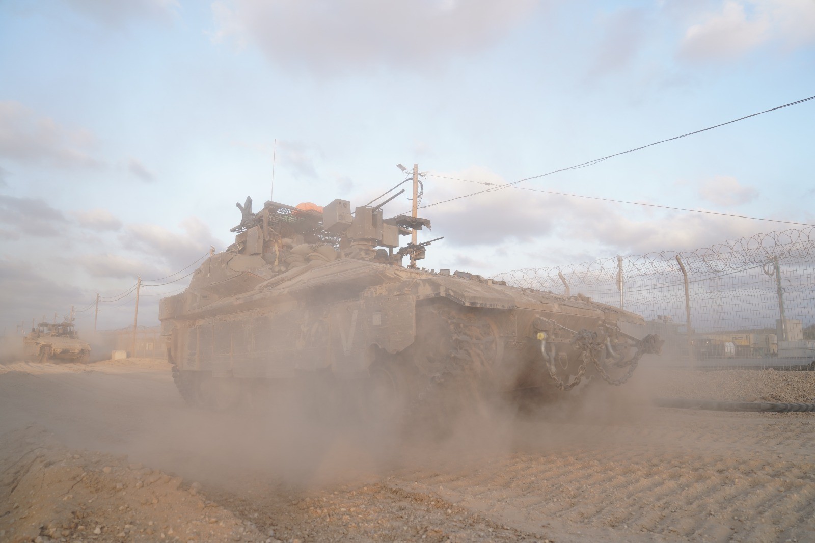 אוגדה 162 עזבה את ציר פילדלפי ויצאה לפשיטה על ג'באליה