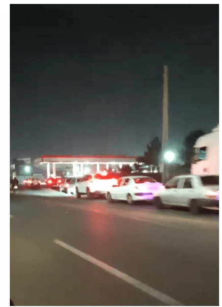 תורי ענק נרשמו בתחנות דלק ברחבי איראן - מחשש לתגובה ישראלית