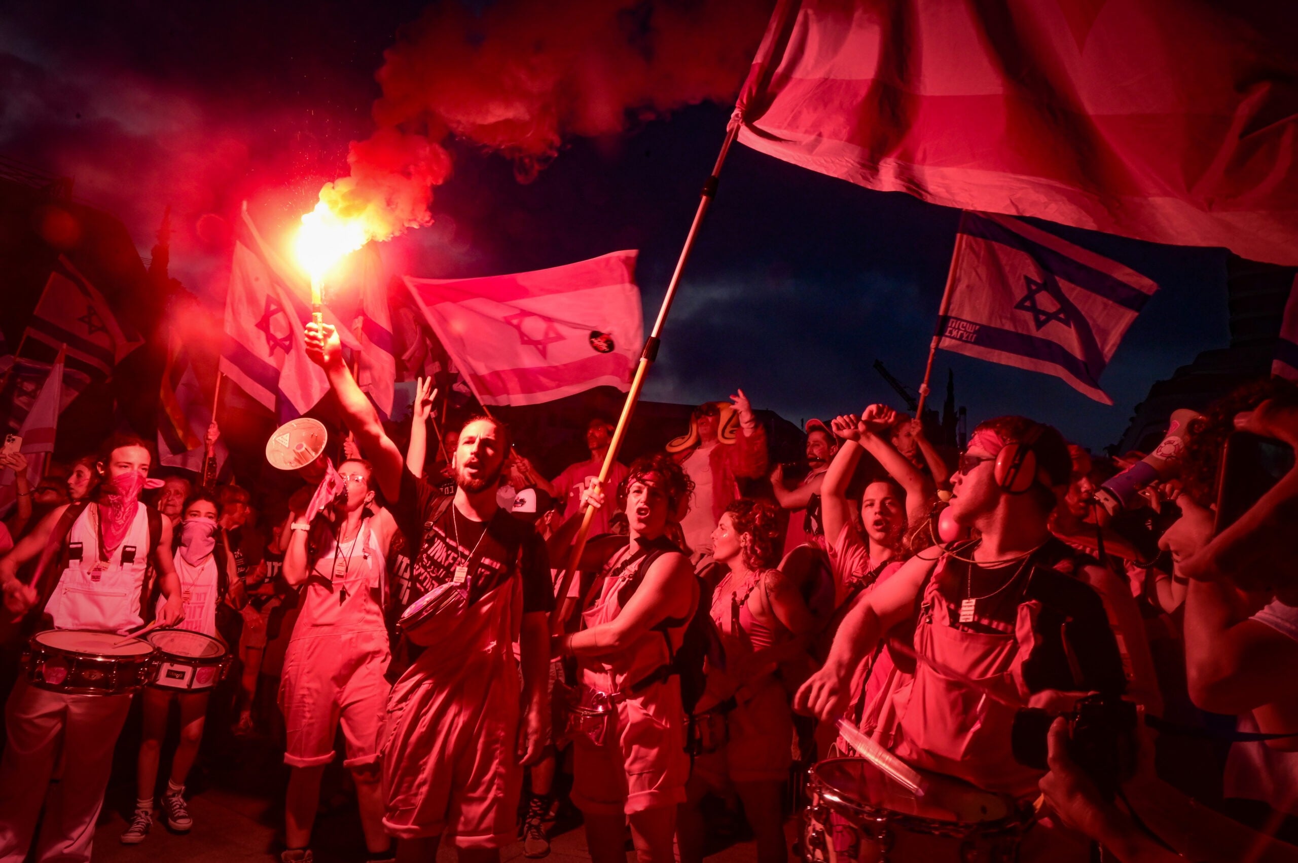 קמפיין "סרבו" הוא לא דמוקרטיה - הוא עבירה על החוק