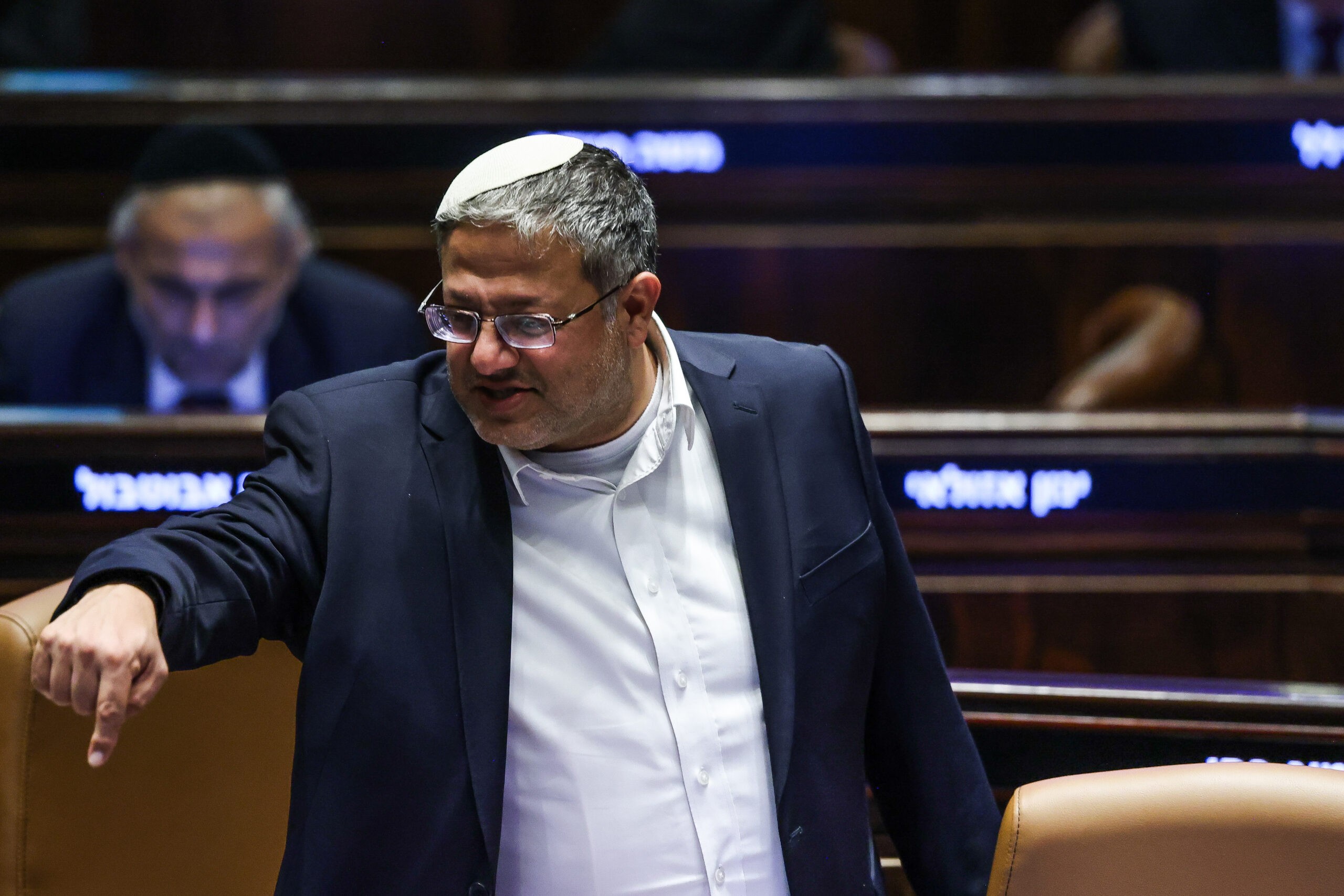 "גלי, בואי אני ואת למכונת אמת": השר בן גביר עונה ליועמ"שית