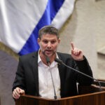 סמוטריץ' מאיים: אפשר להעביר תקציב – ואז לפזר את הכנסת