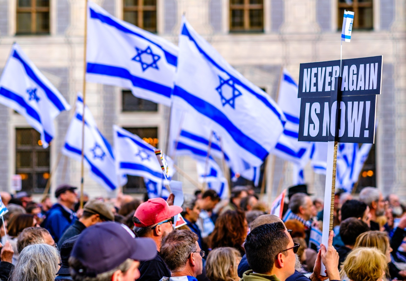 "לא נתחבא יותר": תנועת בית"ר תקיים הפגנה פרו-ישראלית בפריז