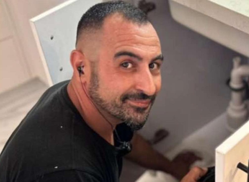 הישראלי היפה: האינסטלטור שלא מוכן לקחת כסף ממשפחות המילואים