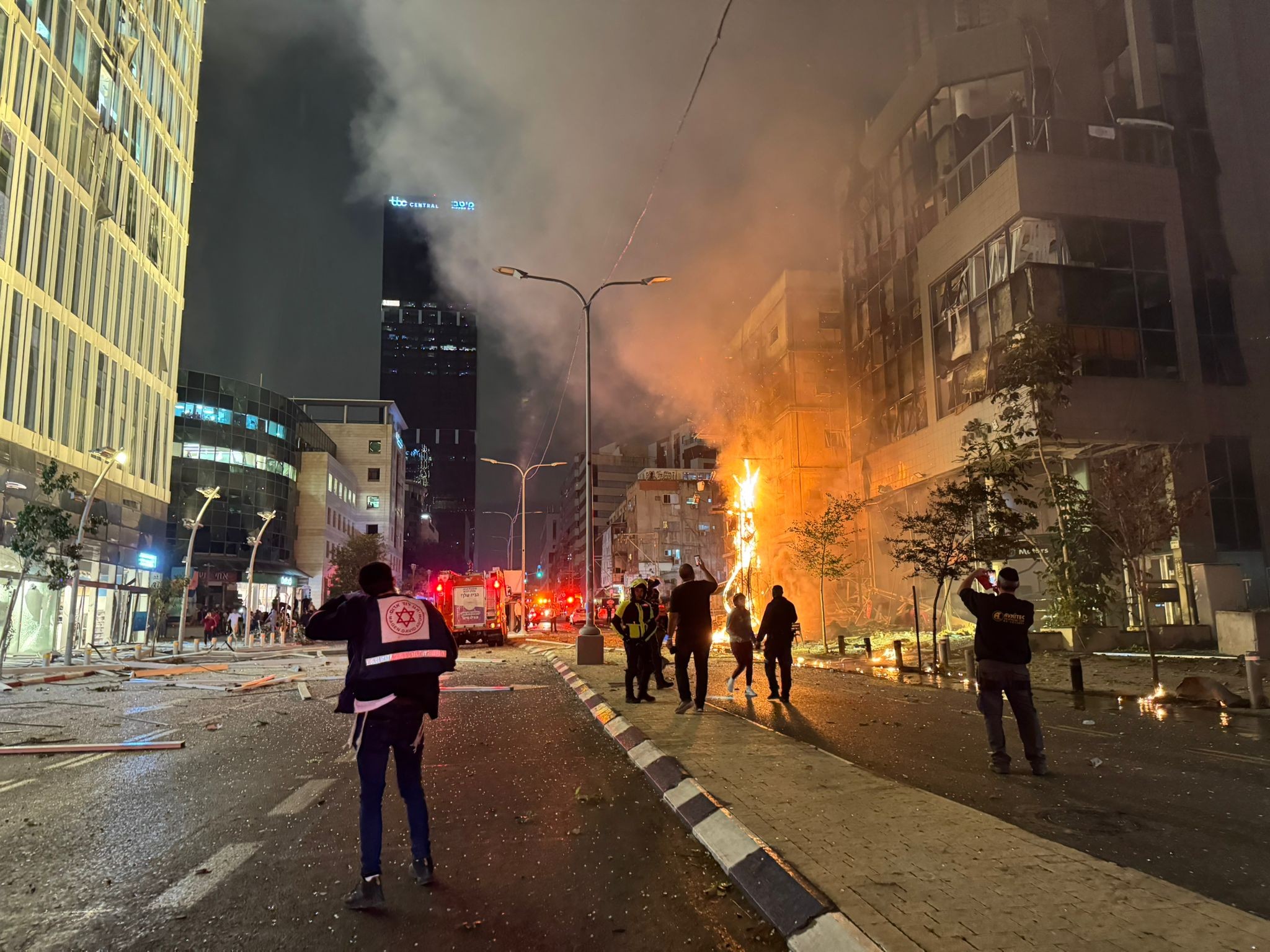 5 פצועים כתוצאה מנפילה באזור רמת גן, בהם אחד קשה