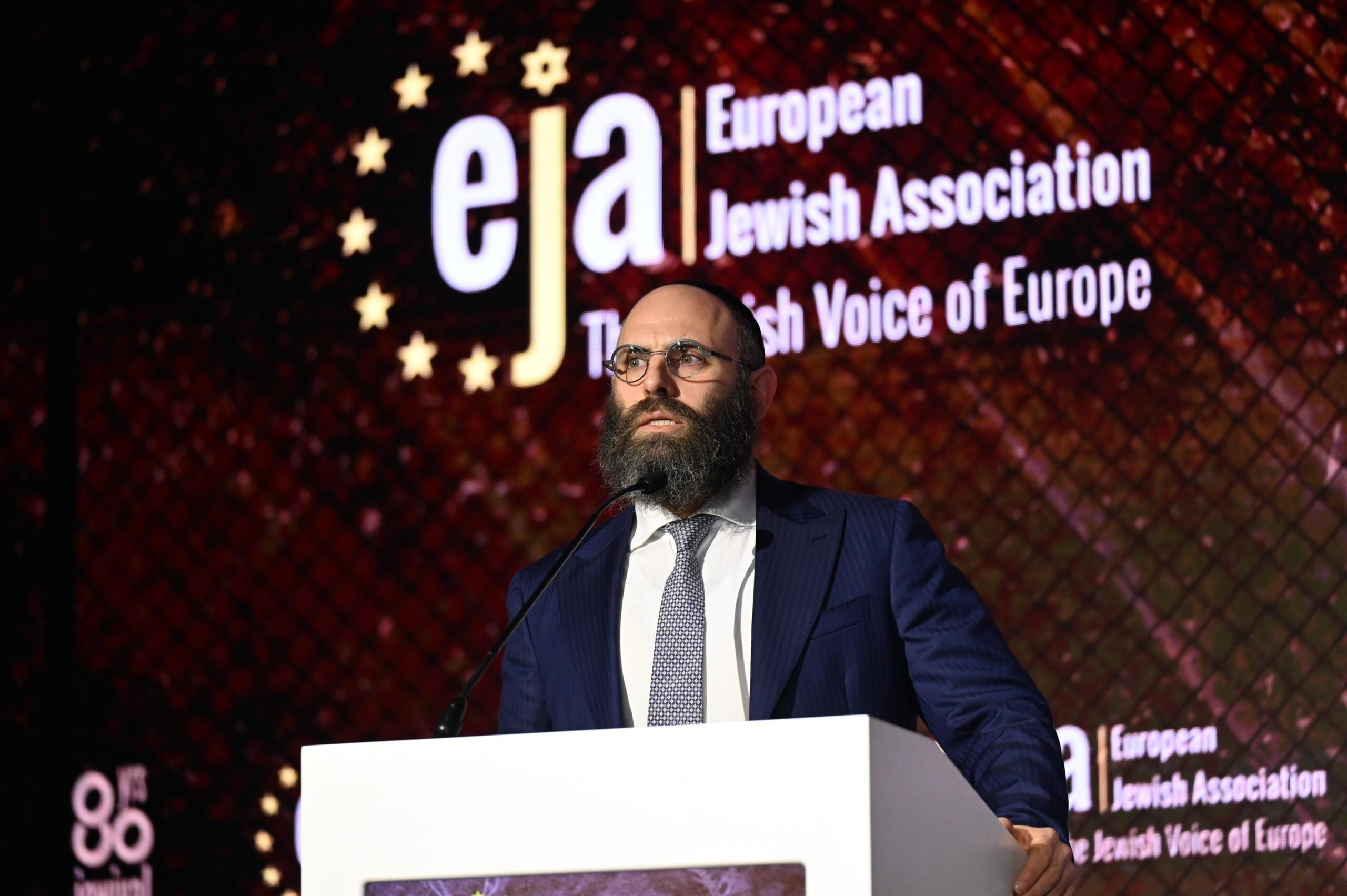 ברקע האנטישמיות המשתוללת: הדרישה החריגה מהאיחוד האירופי