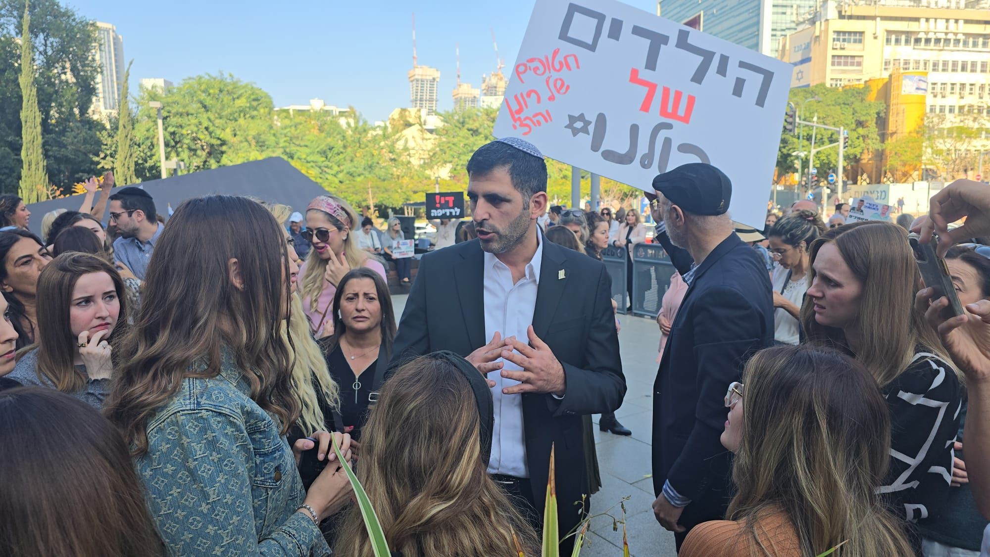 השר קרעי: "אנשי המילואים גילו אחריות לביטחון ישראל"