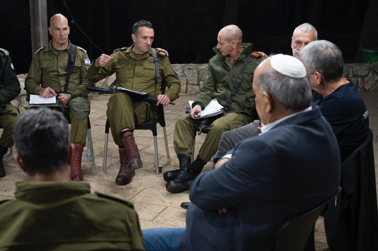 הרמטכ"ל לראשי הרשויות בצפון: "כל הסדר מדיני - נאכוף באש"